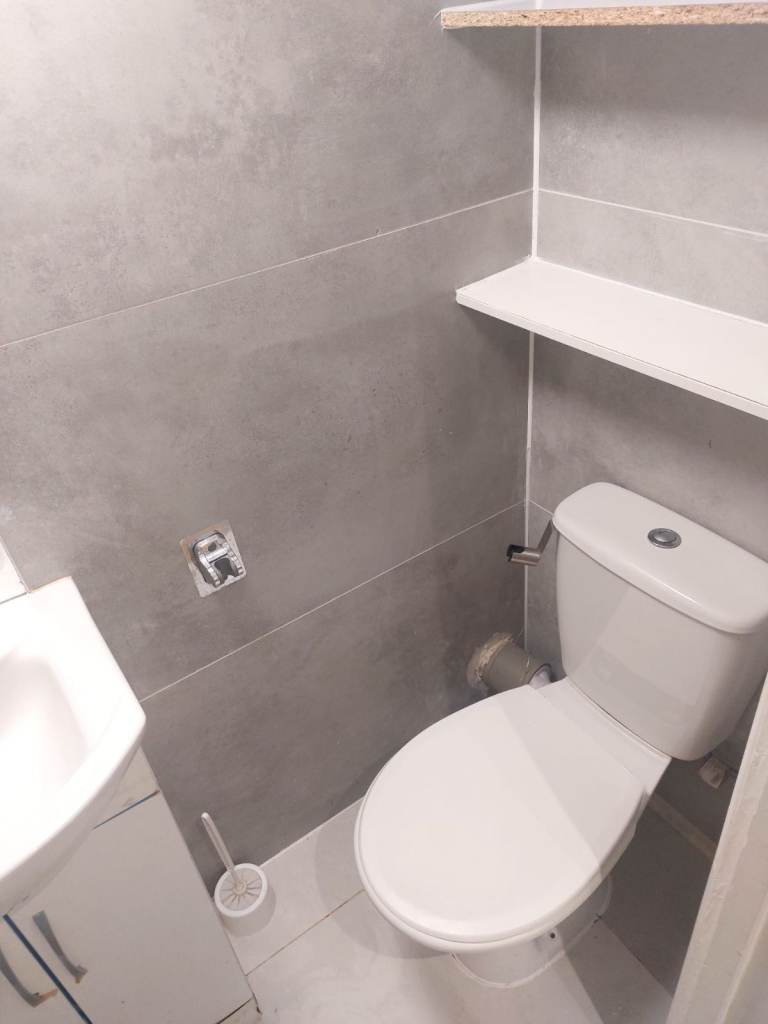 DSS 1BED GR FL FLAT+PRIV GARDEN OK SINGLE PARENT&CHILD 10 MIN WHITTON B.R. THEN 30 MIN WATERLOO