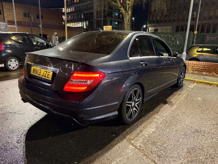Mercedes-Benz, C CLASS, Saloon, 2013, Semi-Auto, 2143 (cc), 4 doors