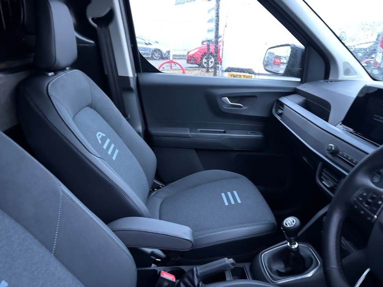 2025 Ford Transit Courier 2025.75 Transit Courier Active 1.5L EcoBlue 100 FWD 6 Speed Manual 3 Do...