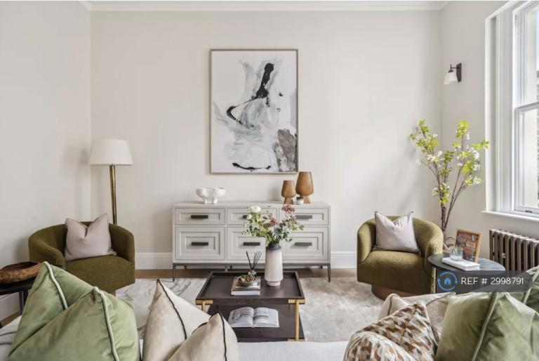 1 bedroom flat in Stanhope Mews West, London, SW7 (1 bed) (#2998791)