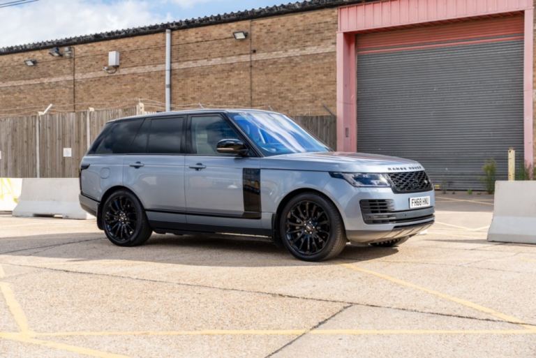 Land Rover, RANGE ROVER, Estate, 2018, Other, 4367 (cc), 5 doors