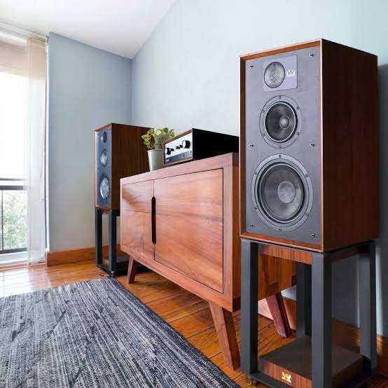 LEAK Stereo 130 + Wharfedale Linton Speakers & Stands – Walnut