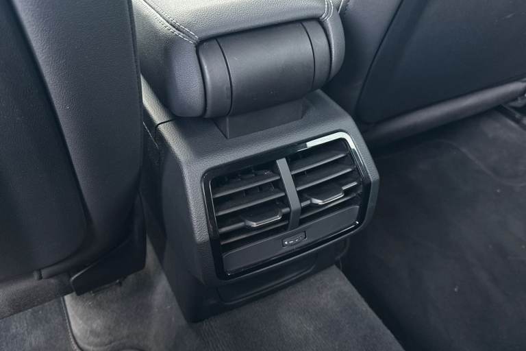 2019 Audi Q3 35 TDI S Line 5dr S Tronic ESTATE DIESEL Automatic