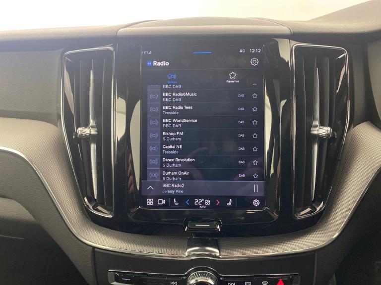 2021 Volvo XC60 2.0 T6 Recharge PHEV R DESIGN 5dr AWD Auto ESTATE PETROL/ELECTRIC Automatic