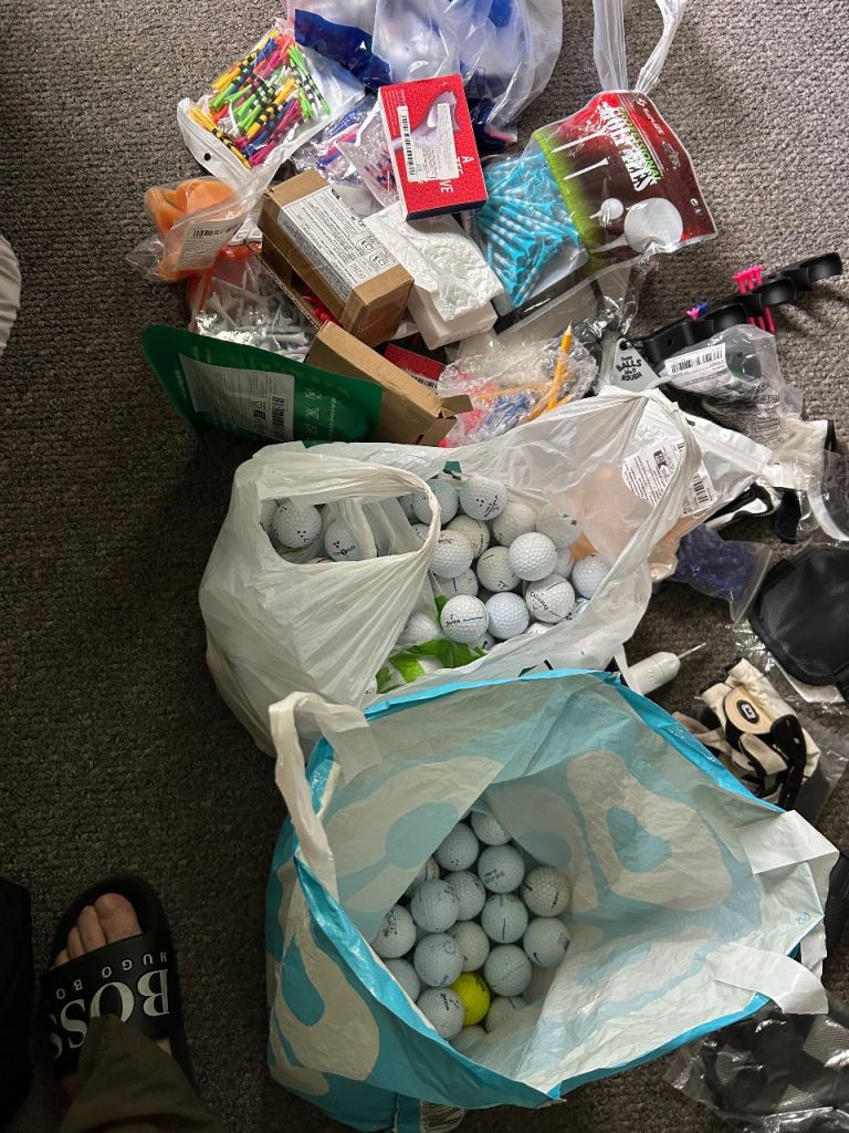 Golf balls 150, tees new, golf trainers for elbows 3, golf handles for training 2, little chip net