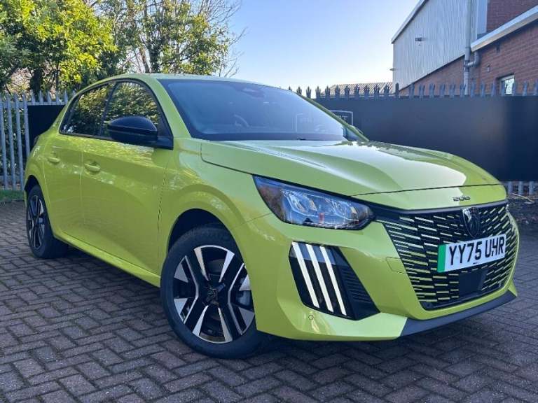 2025 Peugeot 208 51kwh Allure Hatchback 5dr Electric Auto (7.4kw Charger) (156 Ps) HATCHBACK Elec...