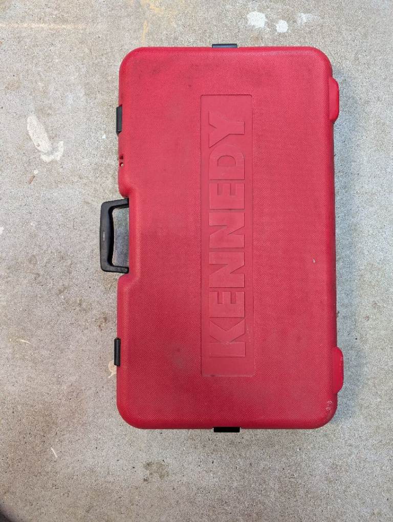 Kennedy 70 piece socket set