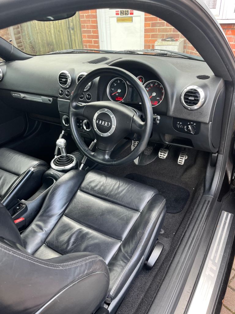 Audi, TT, Coupe, 2002, Manual, 1781 (cc), 3 doors