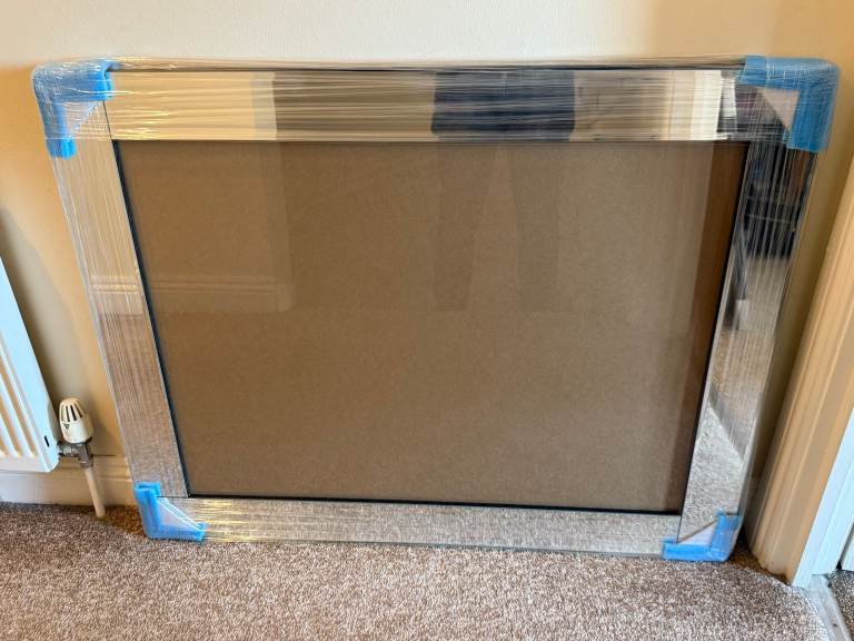 Brand New Silver Mirror Large Picture Frame (95 x 75cm)