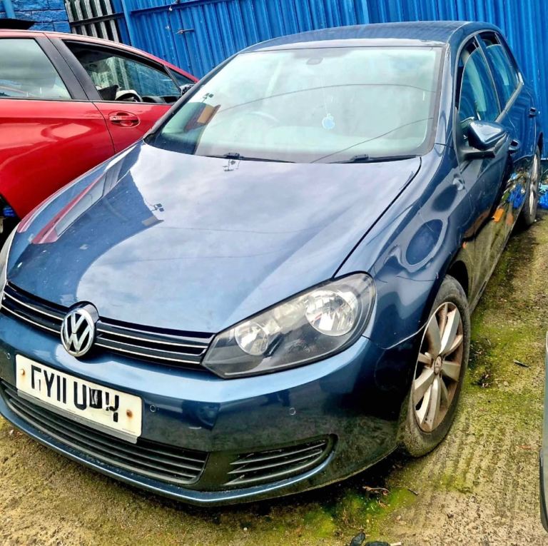 VOLKSWAGON GOLF MK6 1.6 TDI CAYC 2009-2012 (LC5F BLUE) BREAKING !!