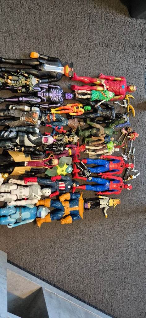 Action figures 