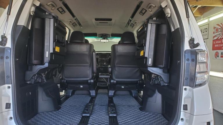 Toyota vellfire GS 2.4 auto 7 seats japanese import only 39k miles 2014 