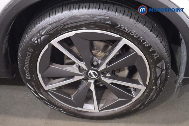 2022 Nissan Qashqai 1.3 DiG-T MH 158 Tekna 5dr Xtronic SUV Petrol Automatic