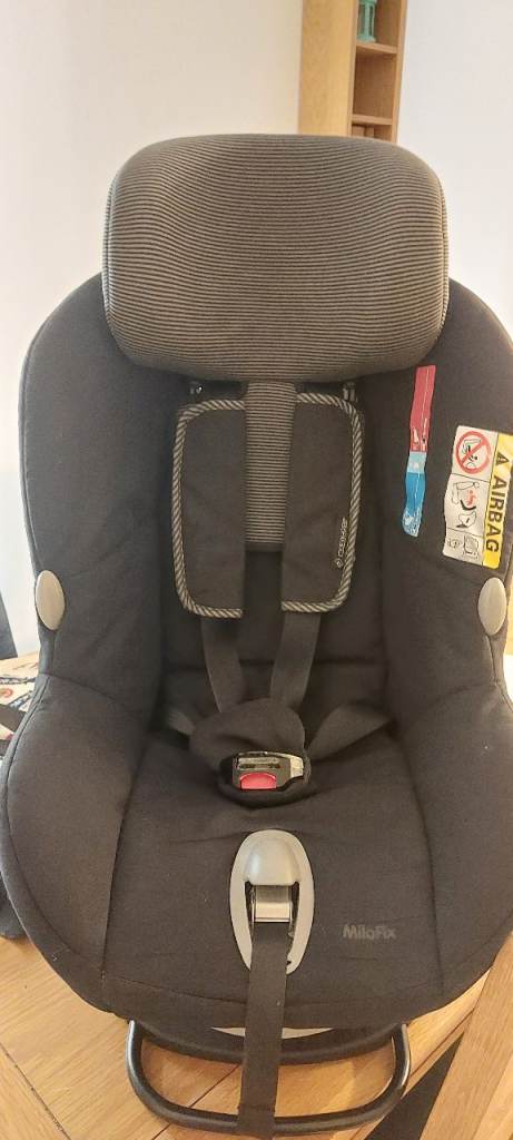Car seat 0-13 kg for kids with isofix