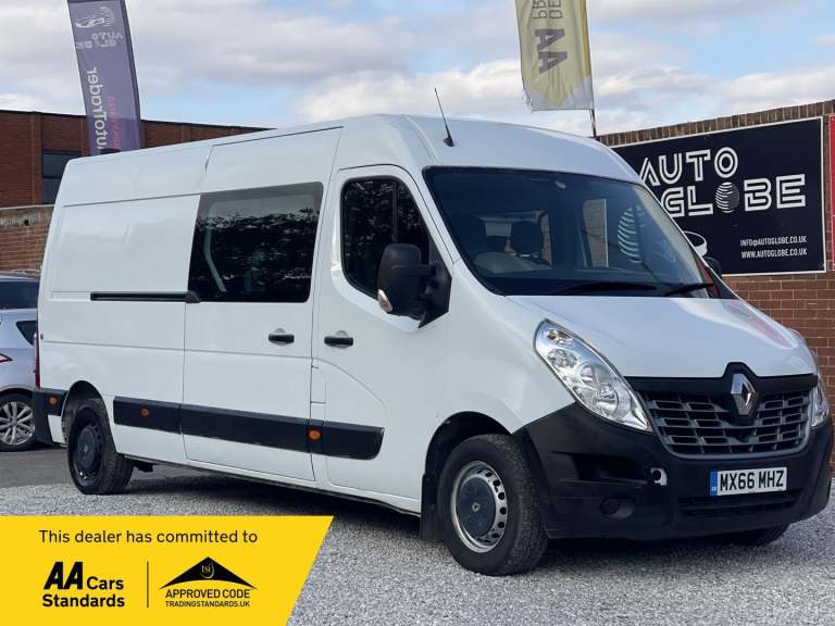 2017 Renault Master 2.3 dCi 35 Business FWD LWB Medium Roof Euro 6 5dr PANEL VAN Diesel Manual