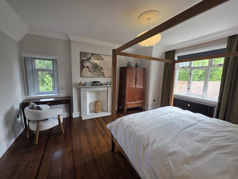 Short term luxurious double room + bathroom 