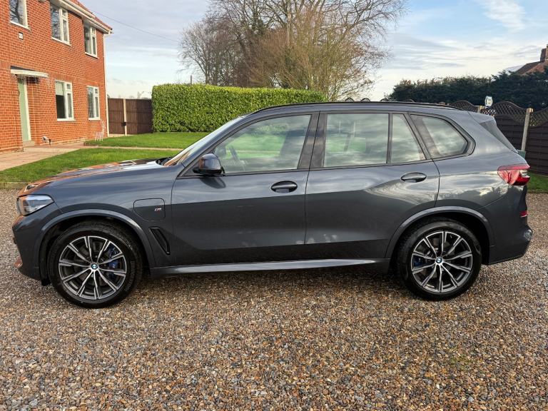 PRISTINE 2020 70 BMW X5 3.0 PETROL HYBRID  xDRIVE 45e - M SPORT - AUTO - 1 OWNER