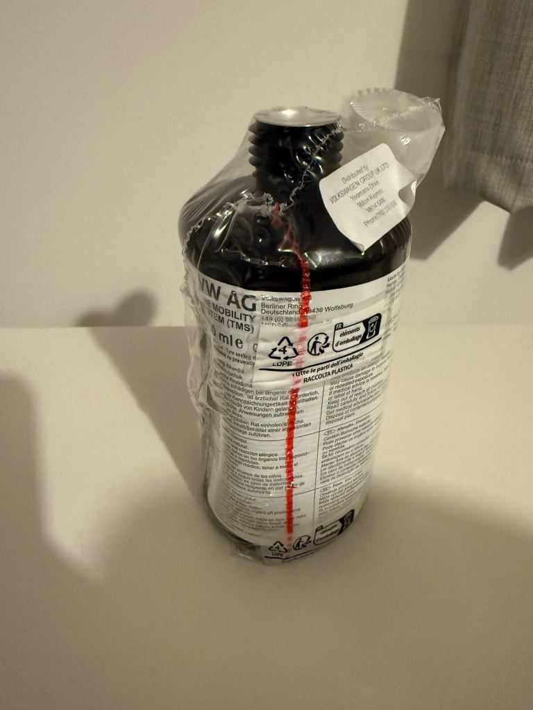Genuine VW Audi Seat Skoda Tyre Puncture Sealant Bottle 11/2028 450ml NEW SEALED