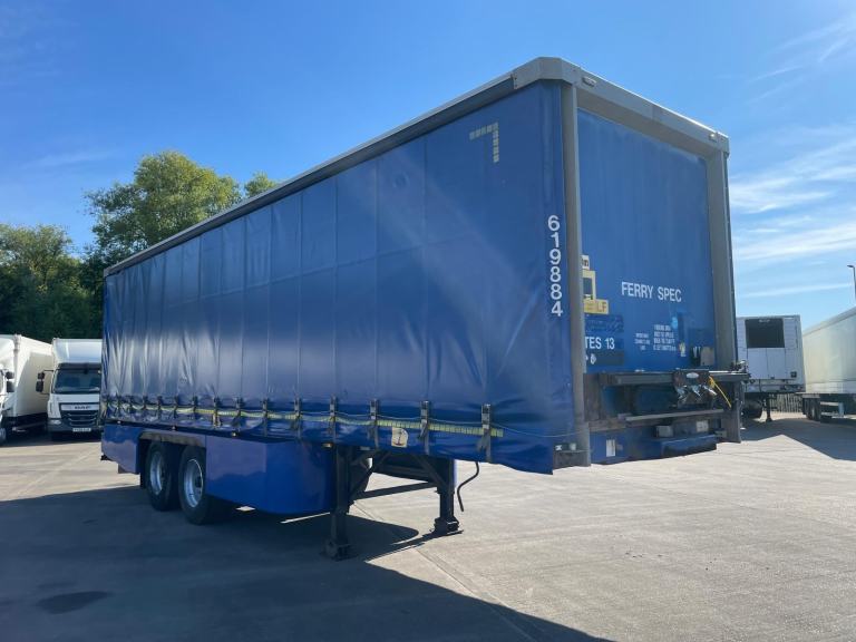 LAWRENCE DAVID 32FT TANDEM AXLE URBAN CURTAINSIDE TRAILER – 2013 – C358859