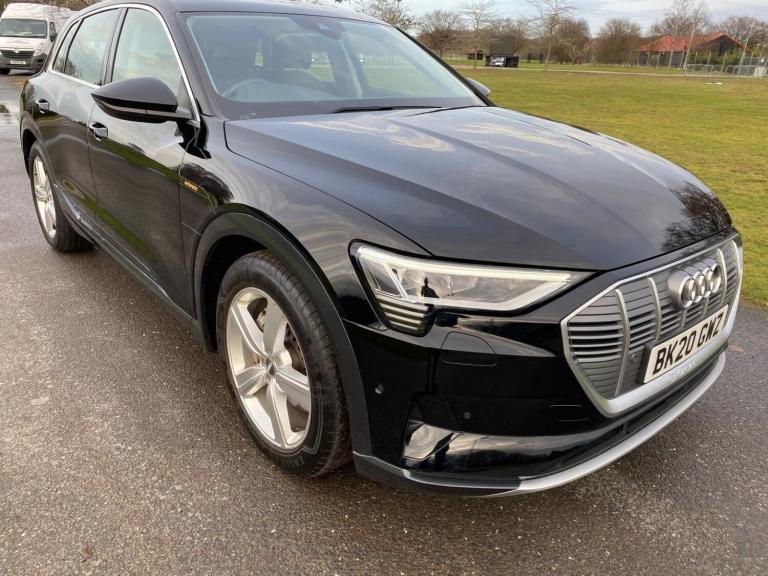 AUDI E-TRON 50 Technik 2020