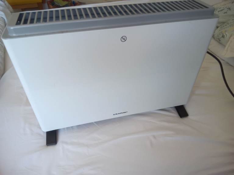 White Blaupunkt Electric Convector Heater – As Good as New