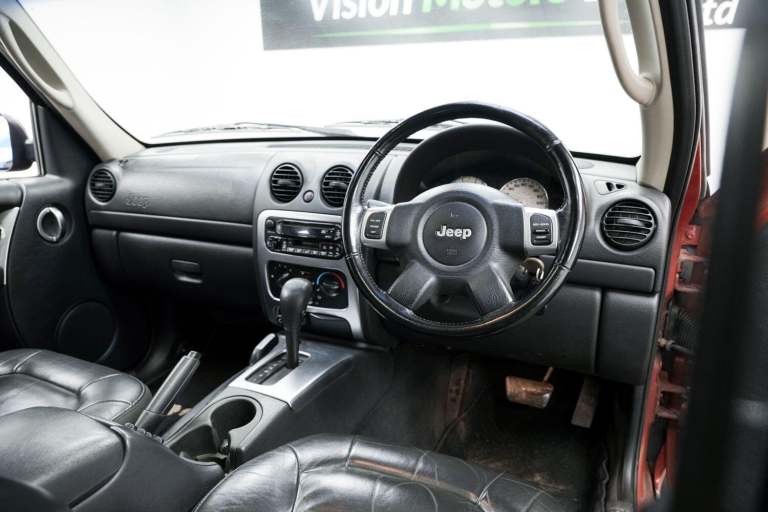 2002 Jeep Cherokee 3.7 V6 Limited 5dr Auto ESTATE PETROL Manual