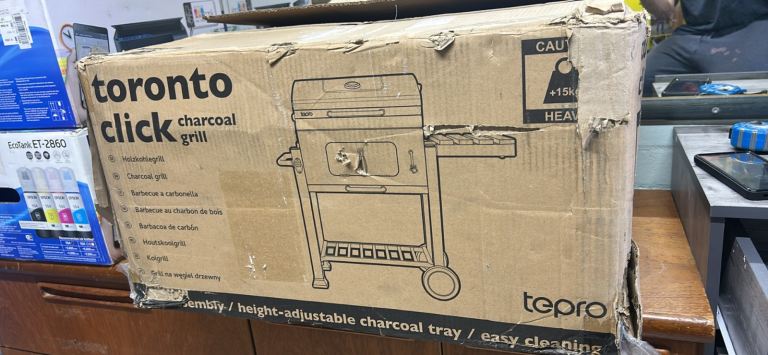 Tepro Toronto Click Charcoal Grill BBQ – Brand New in Box