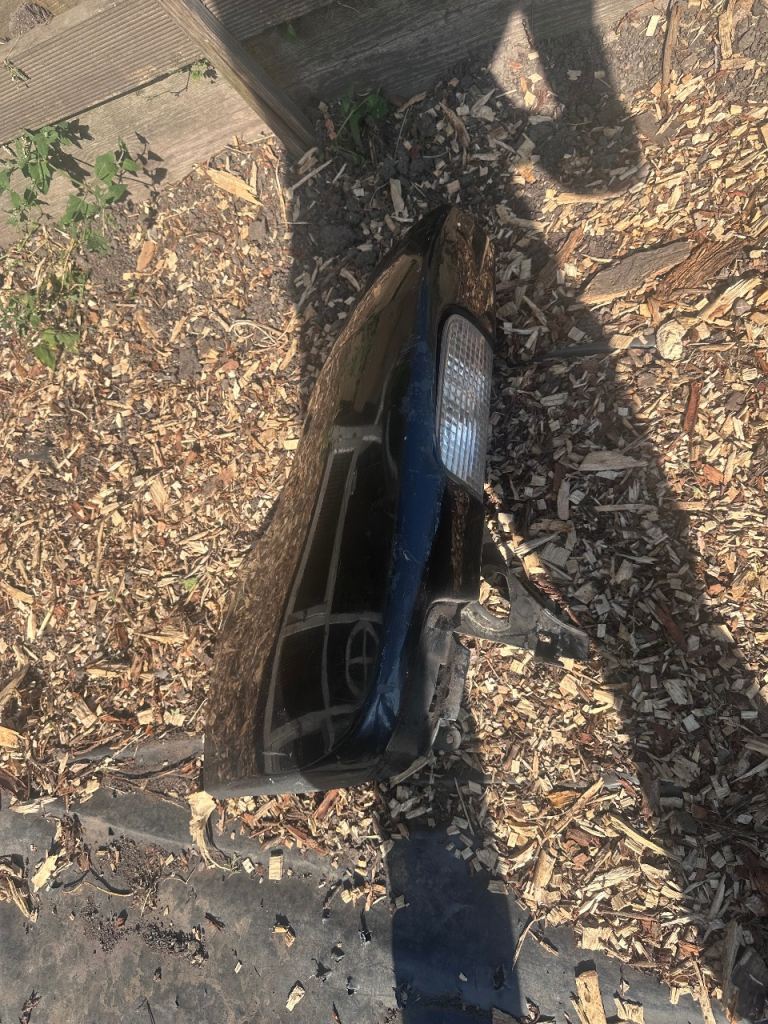 Vauxhall vivaro Rear bumper turn signal light pair 