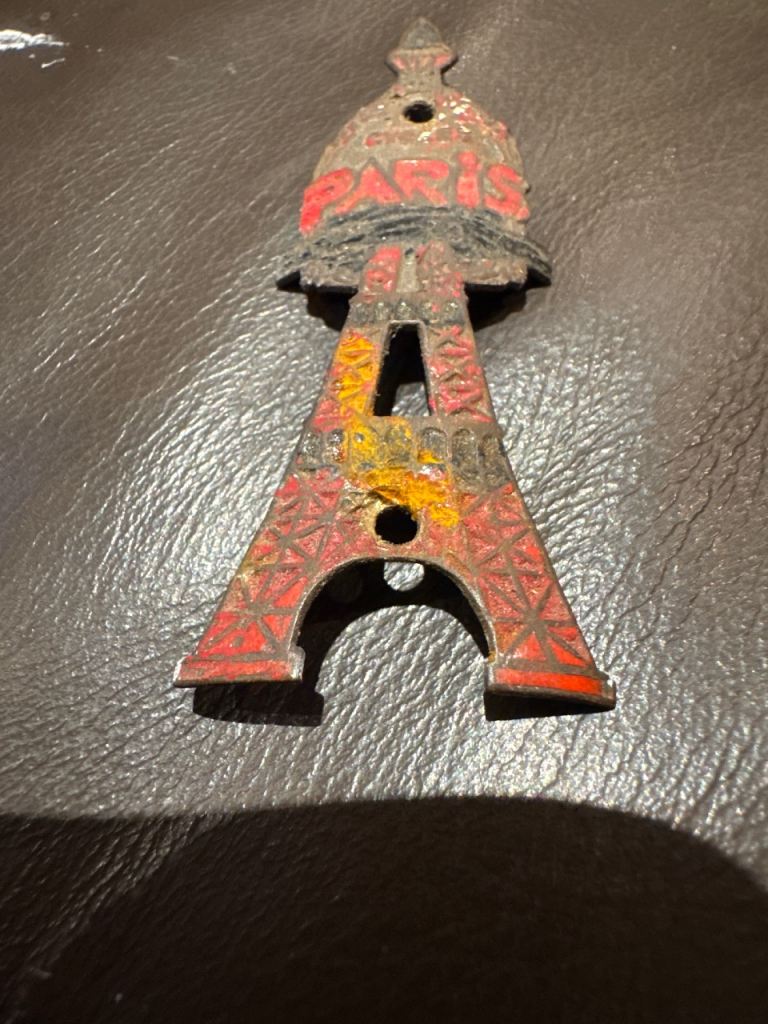 Paris bicycle frame badge