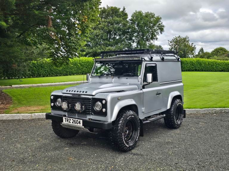Land Rover, DEFENDER, Panel Van, 2011, Manual, 2401 (cc)