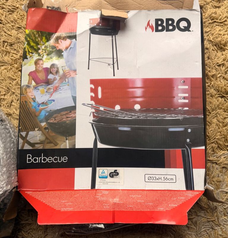 BBQ Grill Barbecue with Stand,X3 BBQ Pans, X2 Charcoal starter, X3 BBQ Utensils 