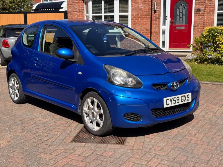Toyota, AYGO, Hatchback, 2009, Manual, 998 (cc), 3 doors