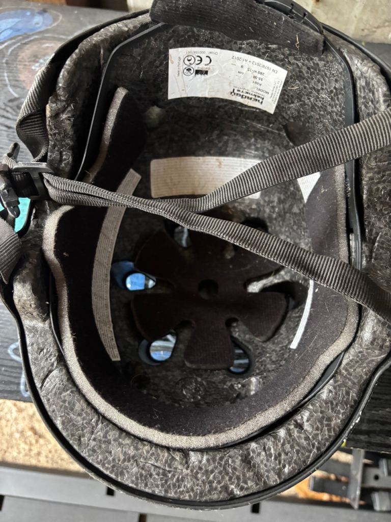 Mongoose Bike Helmet – Black, fair Condition