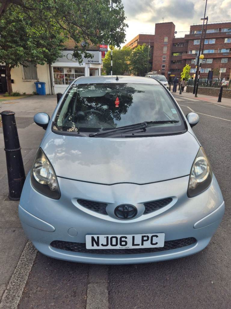 Toyota, AYGO, Hatchback, 2006, Manual, 998 (cc), 5 doors