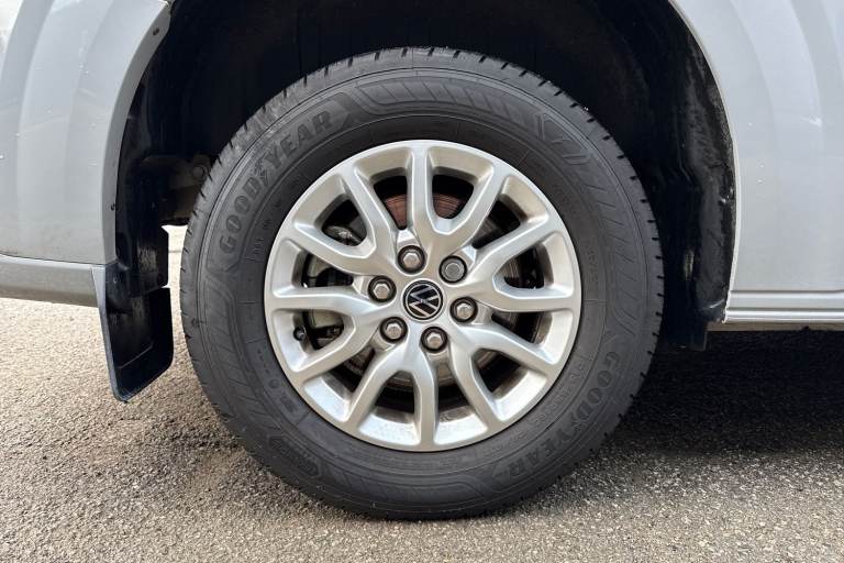 2025 Volkswagen Transporter 2.0 TDI 150 Commerce Pro Van PANEL VAN DIESEL Manual