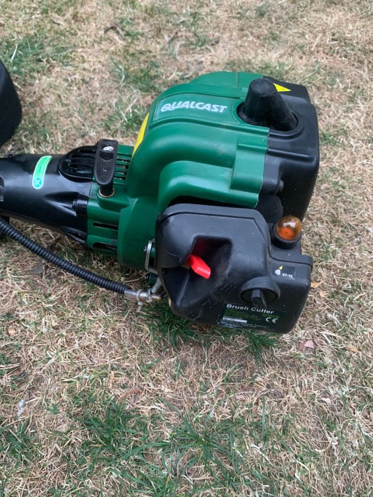 Qualcast bush cutter strummer,