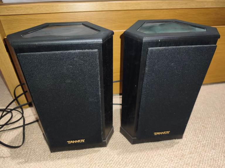 Tannoy 603 Classic Vintage Bookshelf Hi-Fi Speakers and Grilles – Excellent Sound