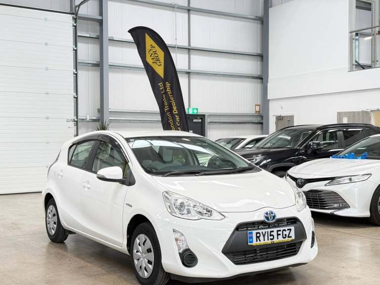 2015 Toyota Aqua 1.5L Petrol Hybrid . Euro 5 Hybrid