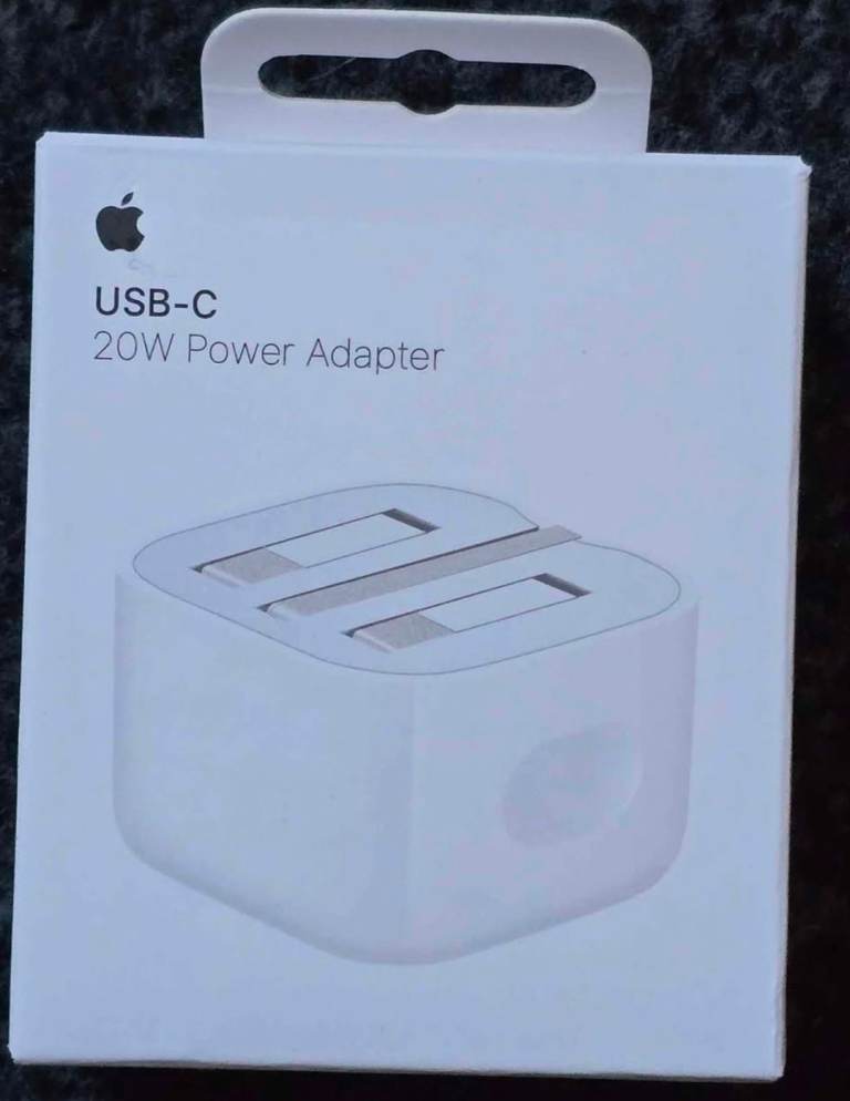 Apple IPhone Type C plug (20w) fast charger for iPhone 12, 13,14,15 ,16 & 17 Pro and others device