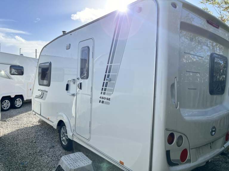 2009 SWIFT COASTLINE 480 se 2 Berth Motor mover
