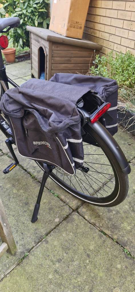 Spencer Pannier Set. Never used