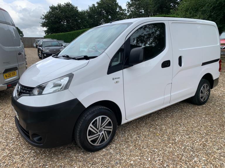 2016 Nissan NV200 1.5 dCi 110 Acenta 5 Seater Van Crew Van Diesel Manual