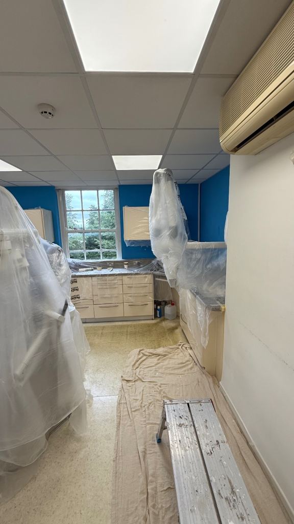 Professional Painter & Decorator | High-End Finish | Birmingham & UK