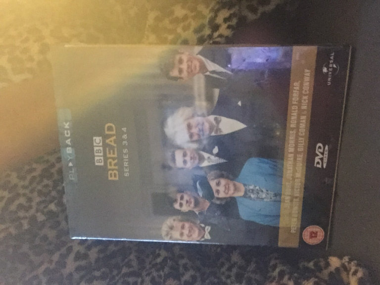 (737) Bread series 3 & 4 dvd box set, new!