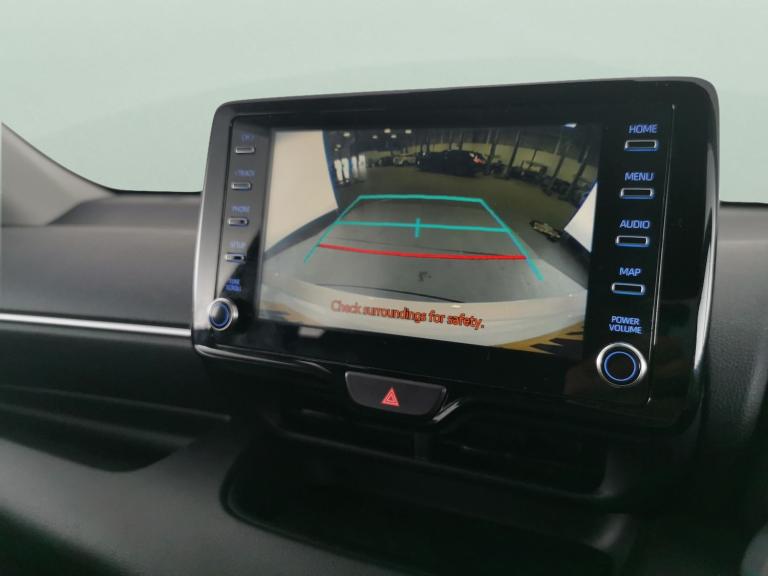 2022 Toyota Yaris 1.5 VVT-h Design Hatchback 5dr Petrol Hybrid E-CVT Euro 6 (s/s) (116 ps) -  Hat...