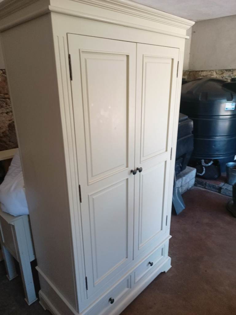 Wardrobetwo drawers