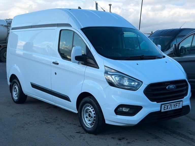 FORD TRANSIT SHORT WHEELBASE HIGHROOF TREND TREND WITH AIRCON. 10,950+VAT