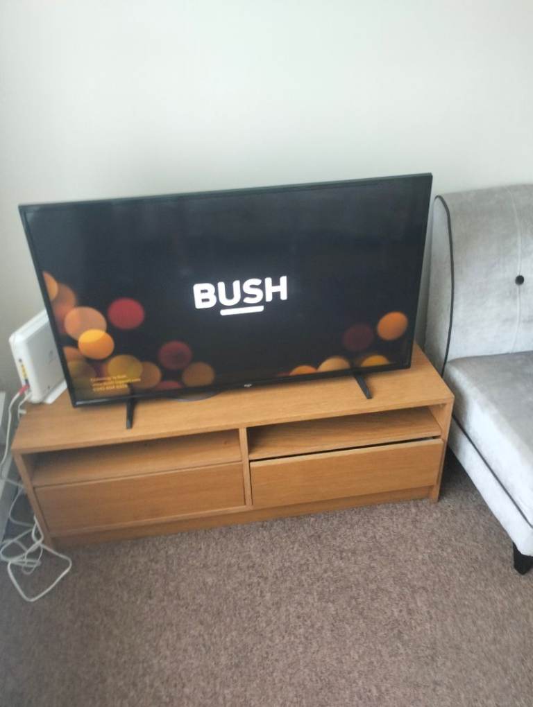 43 inch bush smart tv
