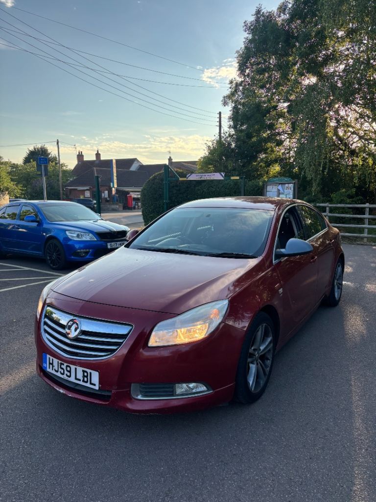 Vauxhall, INSIGNIA, Hatchback, 2009, Other, 1956 (cc), 5 doors