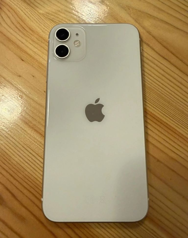 Apple iPhone 11 white 64gb unlocked 